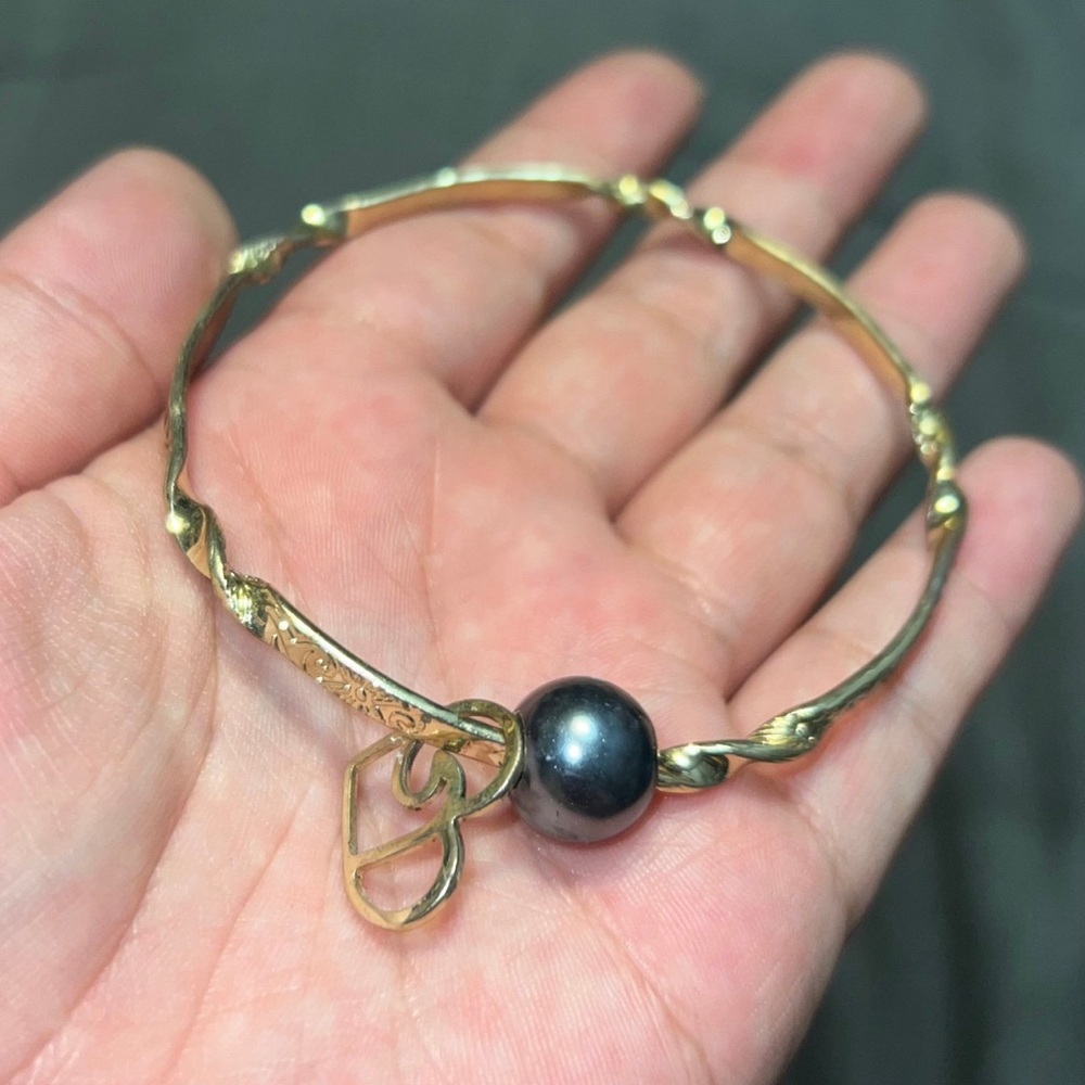 Hawaiian Bracelet